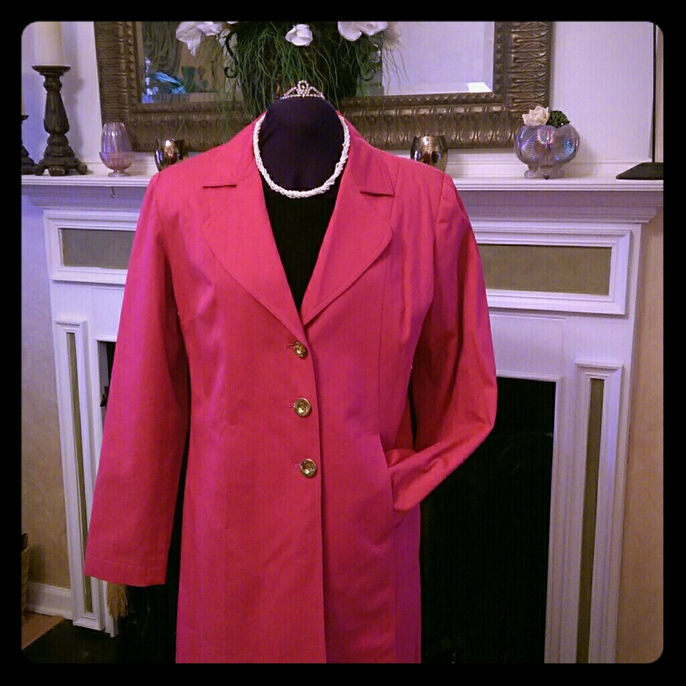 Antthony Original 39" dress coat. NEW WITH TAGS!